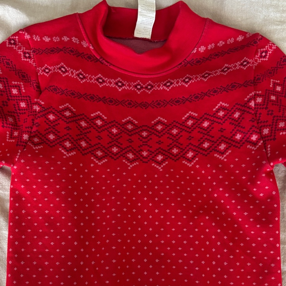 Fabletics Red Patterned Crop Top - Picture 3 of 4